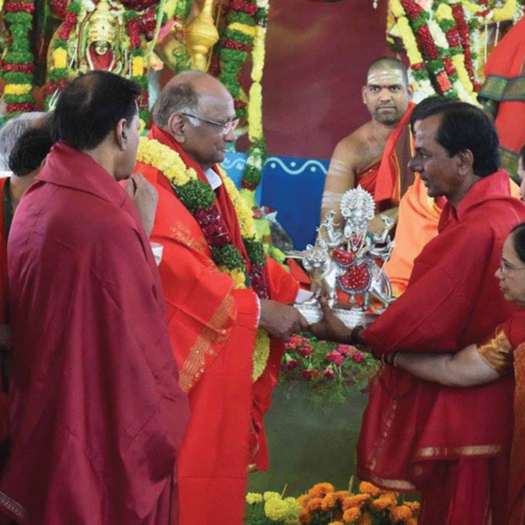 Small Durga Idol – Compact Goddess Durga Statue Without Base for Home Puja (20 cm)