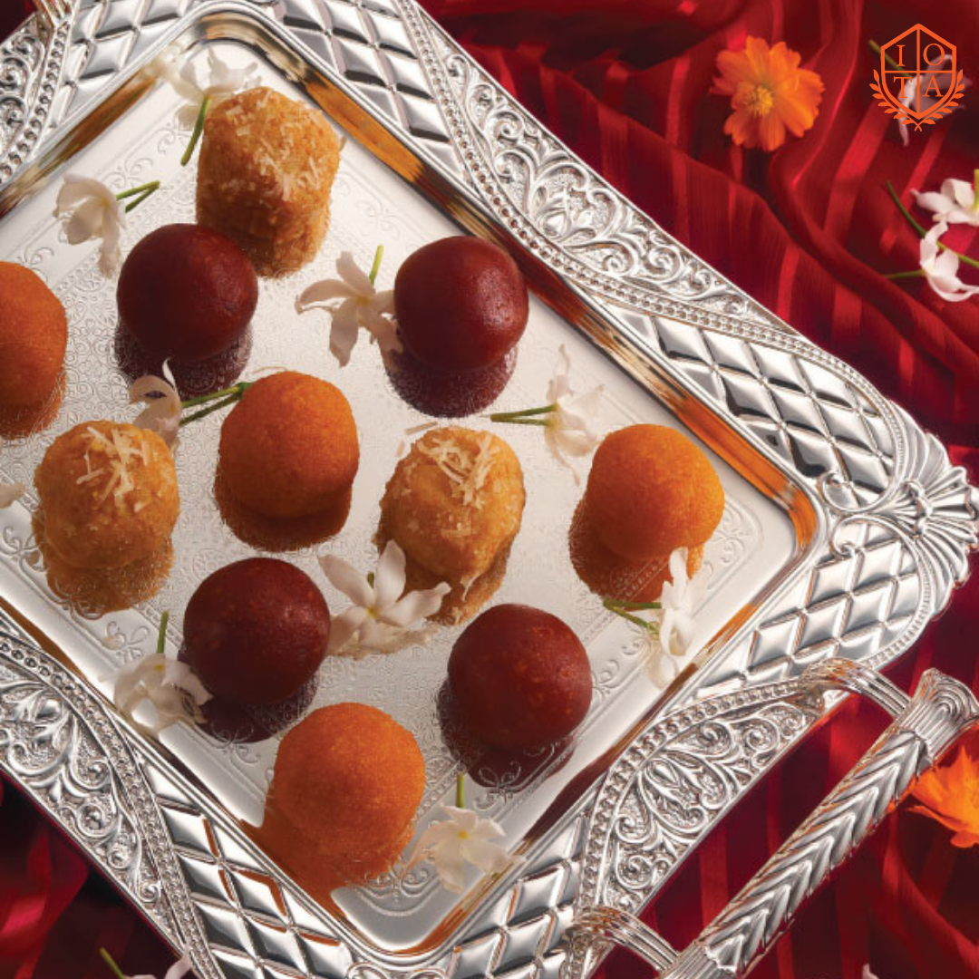 Silver-Plated Square Tray with Handle — Decorative Serving & Gift Tray