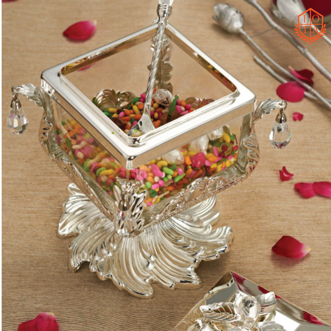 ilver-Plated Sugar Bowl — Elegant Table & Serving Accessory