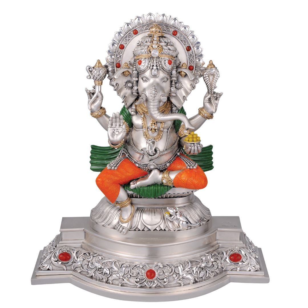 Vigneshwara Idol — Grand Ganpati Statue for Temples, Homes & Festive Décor (52.5 cm)